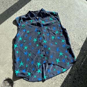 Equipment Femme Women’s XS Top Navy Silk Stars Button Up Sleeveless